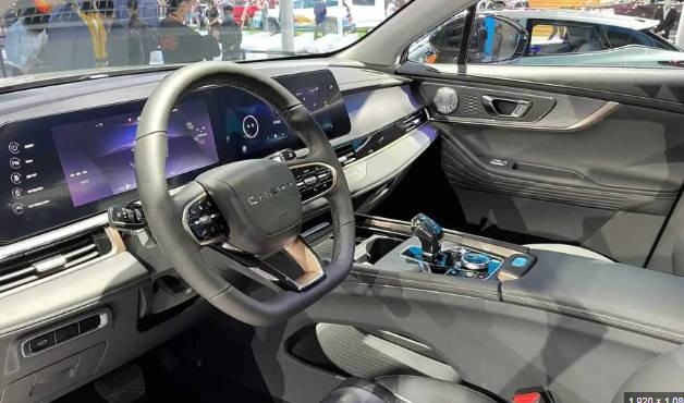 İkinci el fiyatına sıfır SUV. Chery gemileri yaktı - Resim: 3